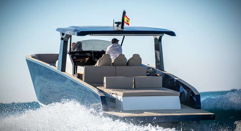 Tesoro 40 inboard