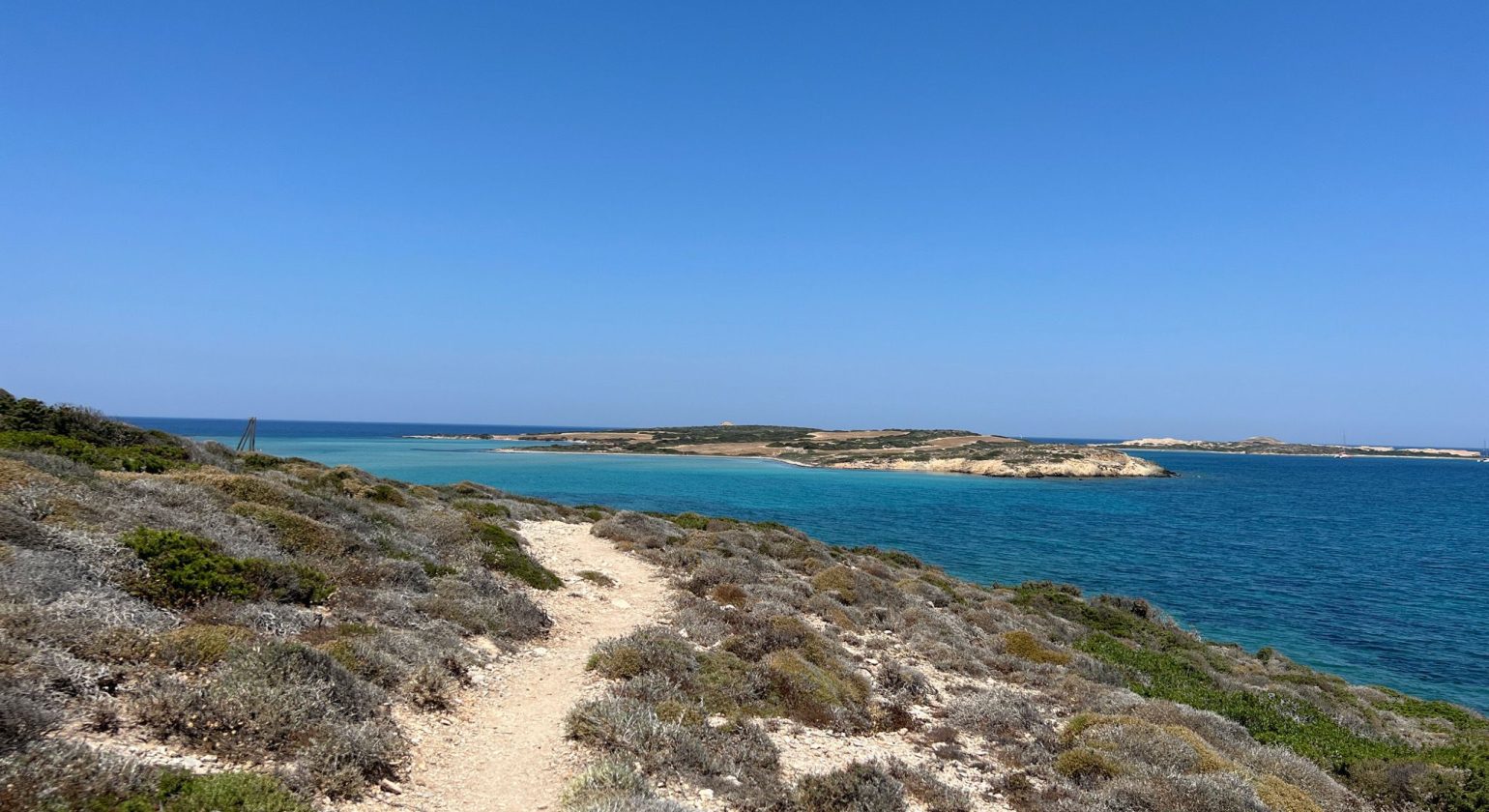 ANTIPAROS: The day trip of your dreams!